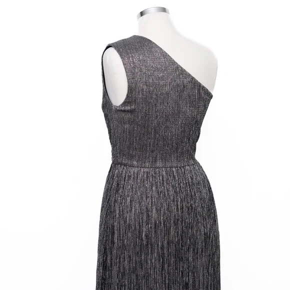 Dress The Population | Kienna Gown in Silver. New! - Picture 8 of 14